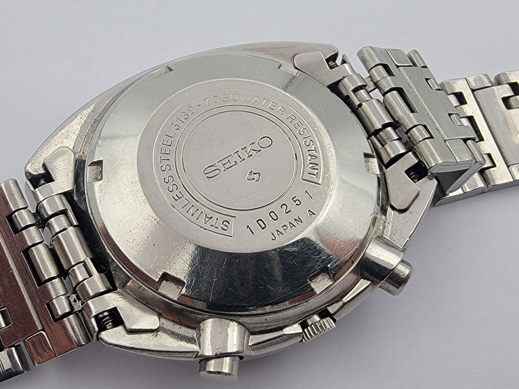 Vintage SEIKO 6139-7030 “Baby Jumbo” Black Dial Chronograph