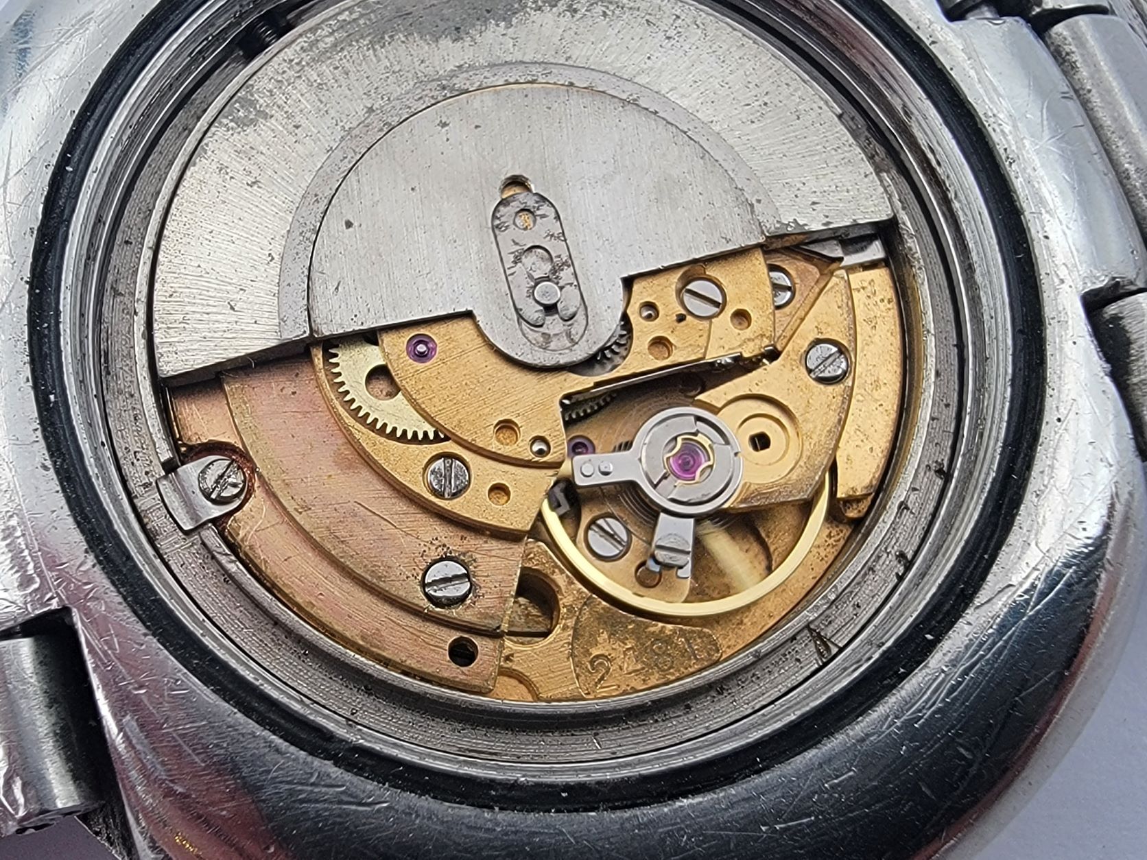 Vintage TISSOT Seastar 44678 T12 Automatic Cal 2481 Date - Black Dial - 44 mm - Image 8