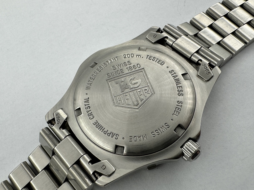 TAG HEUER WM1111 Professional Diver 2000 Series White Arabic Dial