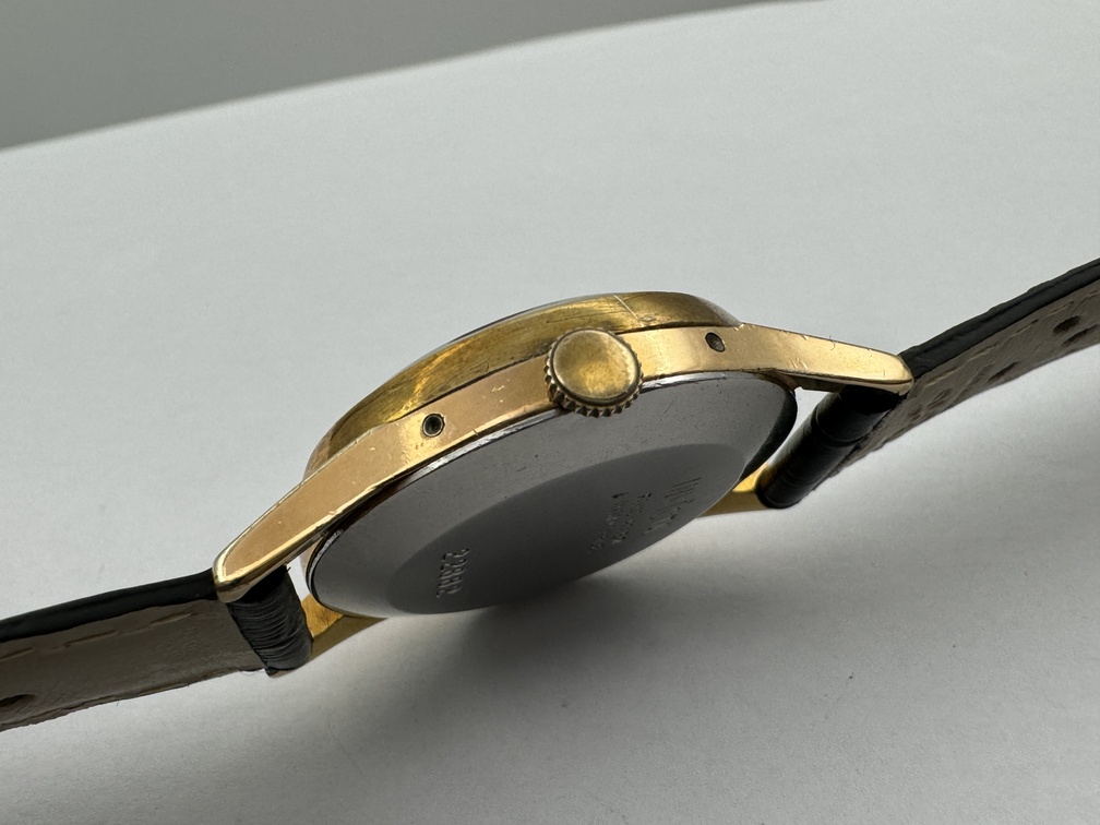 Vintage INVICTA Triple Calendar Gold Plated Manual Winding - WORKING - 31 mm - Image 3