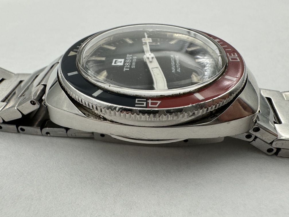 Vintage TISSOT 44940 Navigator Diver Bakelite Coke Bezel Cal 2481 Automatic 37mm - Image 5