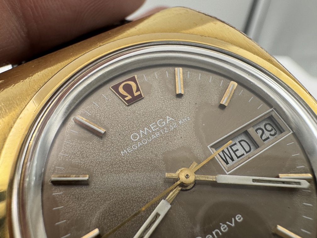 Vintage OMEGA 196.0030 Genève Megaquartz 32 KHz Brown Dial Cal Ω 1310 - 39 mm - Image 5