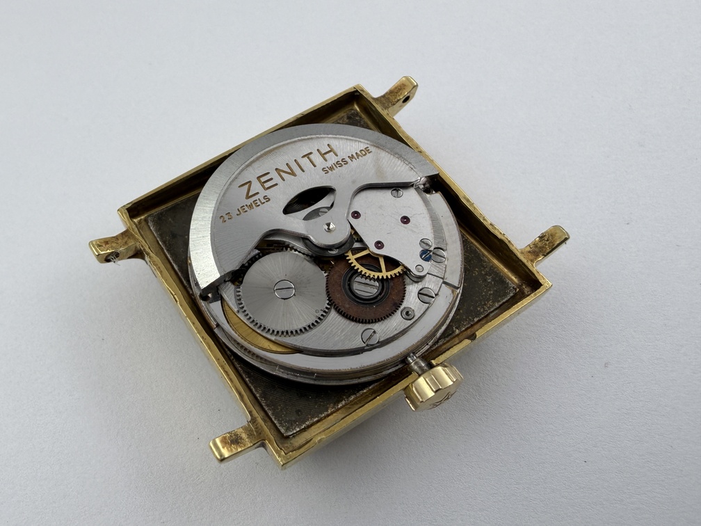 ZENITH Square "Kennedy" Tropical Dial Gold Plated Cal 2562 PC Automatic - 29 mm - Image 6