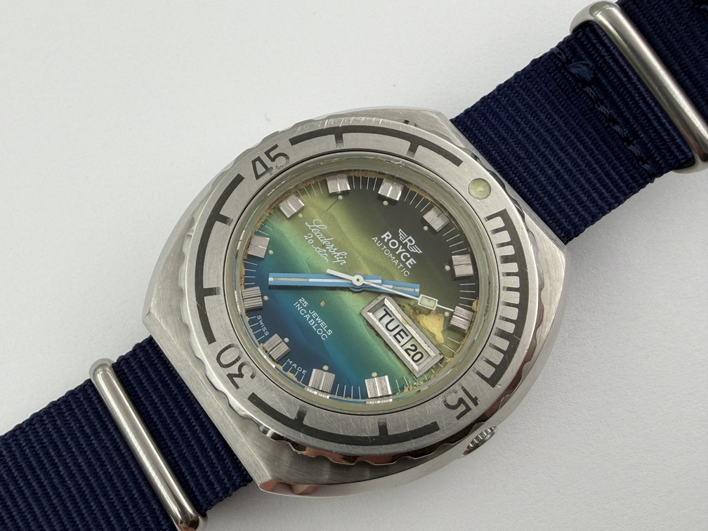 Vintage ROYCE Leadership Automatic Diver 20 ATM Cal AS 2066 Degrade Dial - 43 mm - Image 2