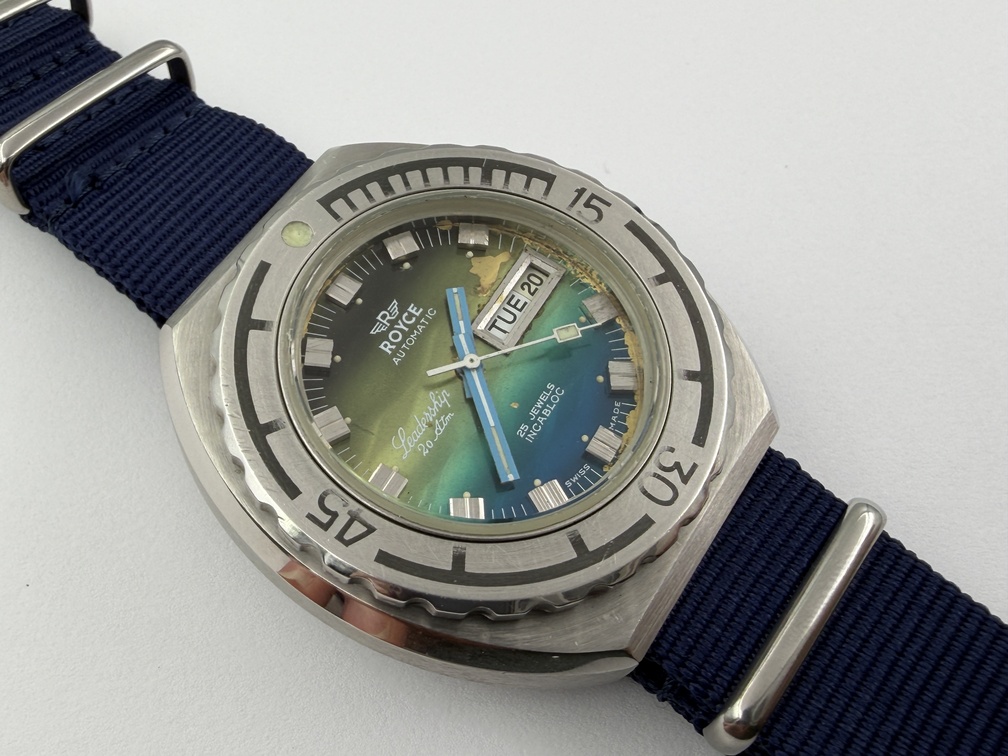 Vintage ROYCE Leadership Automatic Diver 20 ATM Cal AS 2066 Degrade Dial - 43 mm