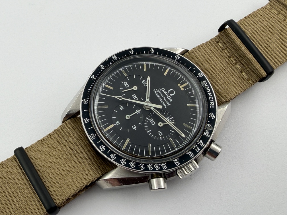 OMEGA Pre-Moon 145.022-69 ST Speedmaster Chronograph 220 Bezel Cal Ω 861 - 42 mm - Image 2