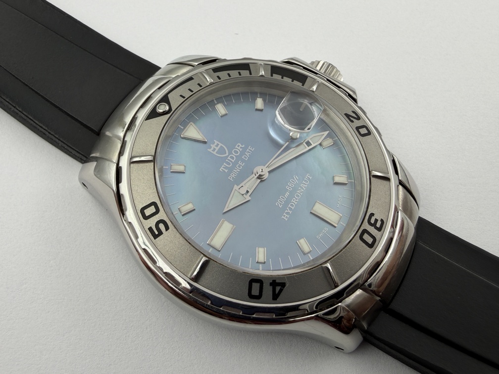 TUDOR Prince Date 89190P Hydronaut Blue MOP Dial Cal ETA 2824-2 Automatic 40 mm - Image 3