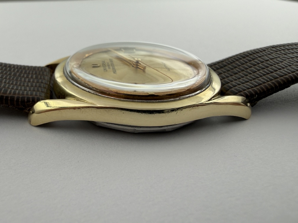 Vintage UNIVERSAL GENEVE Polerouter Date 869102/09 Cal 69 Automatic - 35 mm - Image 4